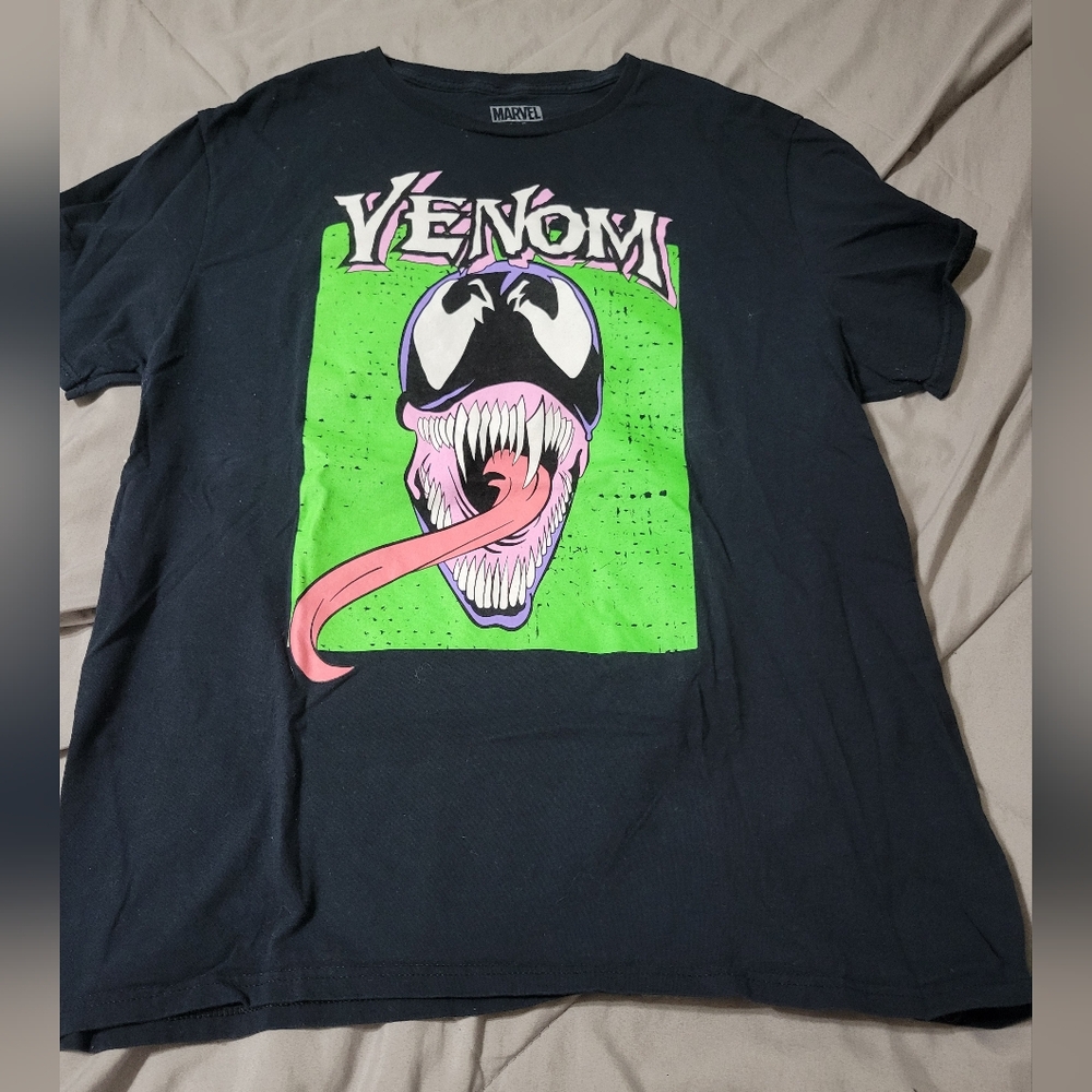 Marvel Venom Short Sleev Shirt Mens Large Black Neon ComicBook Graphic SpiderMan